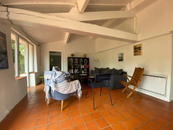 Maison à vendre    6 pièces •  Breuillet