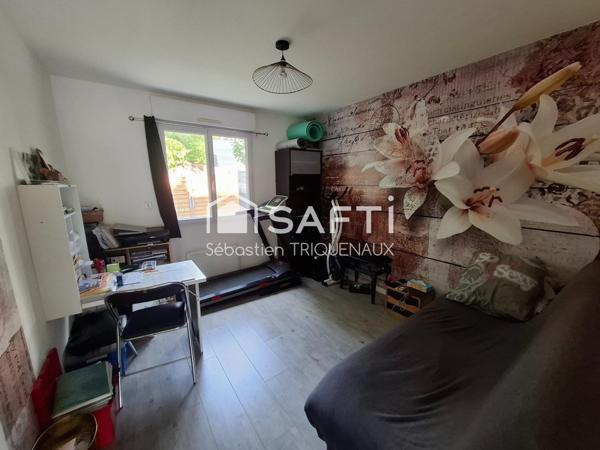 MAISON MONTREUIL JUIGNE