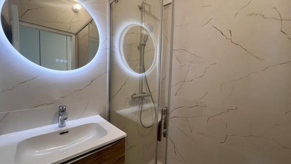 Louer Appartement 3 pièces - 75 m²
