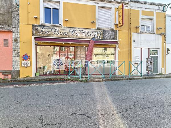 Location local commercial Moncoutant-sur-Sèvre - 4 pièce(s) - 112 m² - 575 €/mois