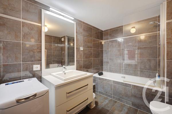 Appartement F2 à vendre  2 pièces - 42 m2 PARIS - 75015