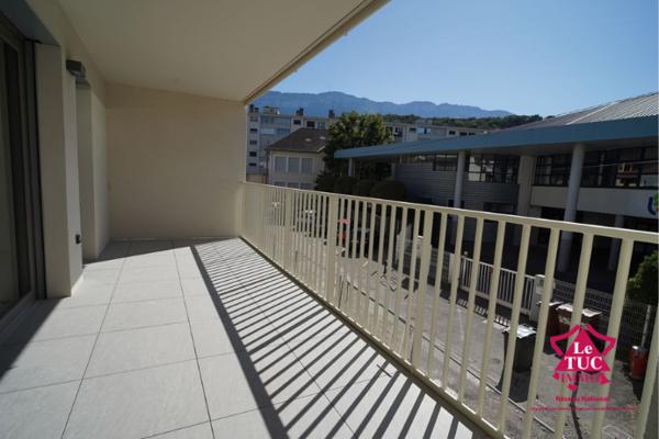 T4 NEUF - Centre et calme. Aix-les-Bains (73100)