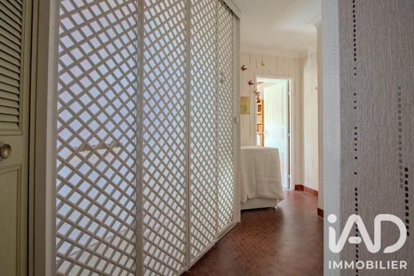 Maison à vendre 7 pièces 160,51 m² Élancourt