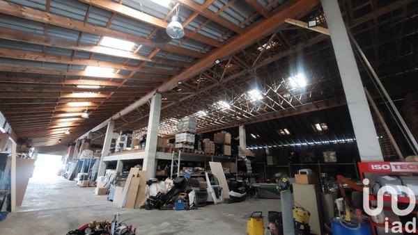 Immeuble à vendre 1 873 m² Générac