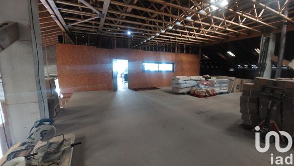 Immeuble à vendre 1 873 m² Générac