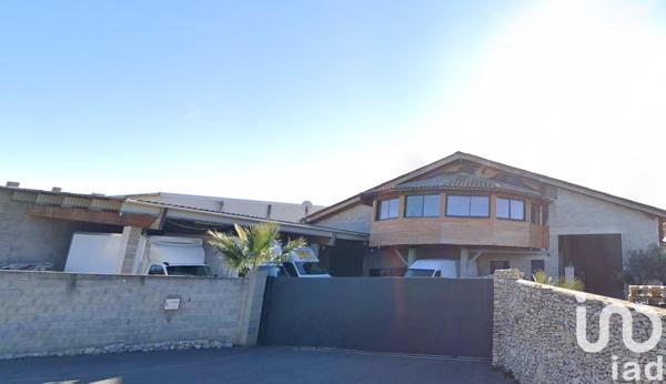 Immeuble à vendre 1 873 m² Générac