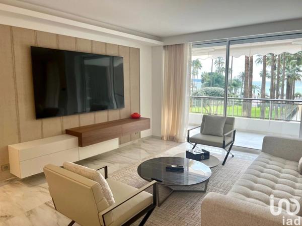 Appartement 3 pièces de 127 m² à Cannes (06400)