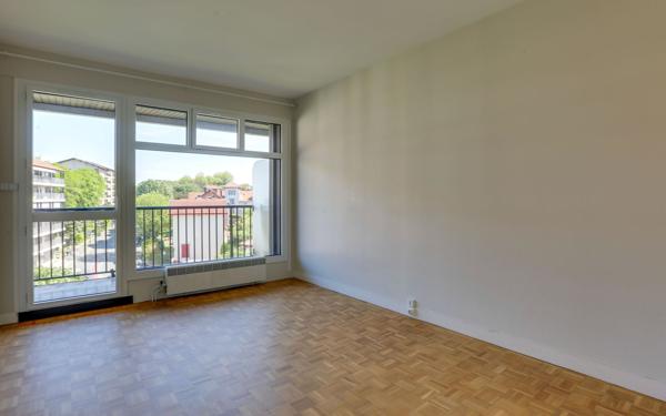Appartement à vendre    4 pièces • 97,61 m2 Saint-Jean-de-Luz