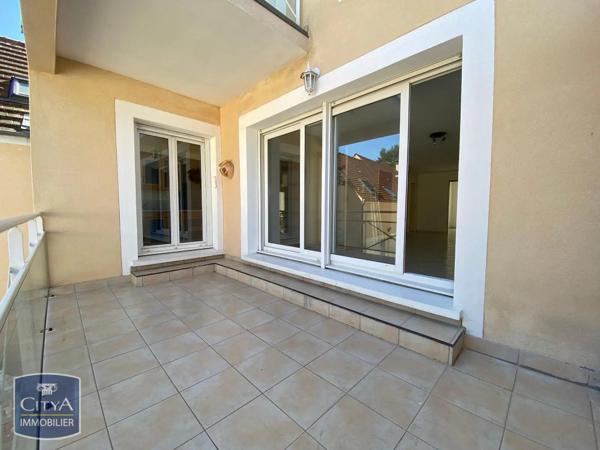 Appartement à louer 3 pièces 75m² Arpajon (91290)