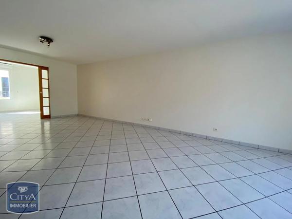 Appartement à louer 3 pièces 75m² Arpajon (91290)