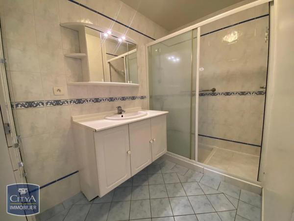 Appartement à louer 3 pièces 75m² Arpajon (91290)