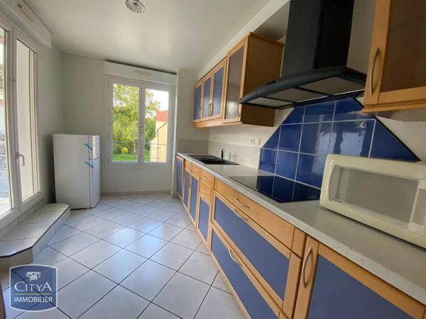 Appartement à louer 3 pièces 75m² Arpajon (91290)