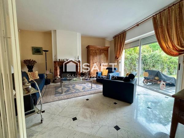 Maison180 m² à Soisy-sur-Seine, terrain 985 m²