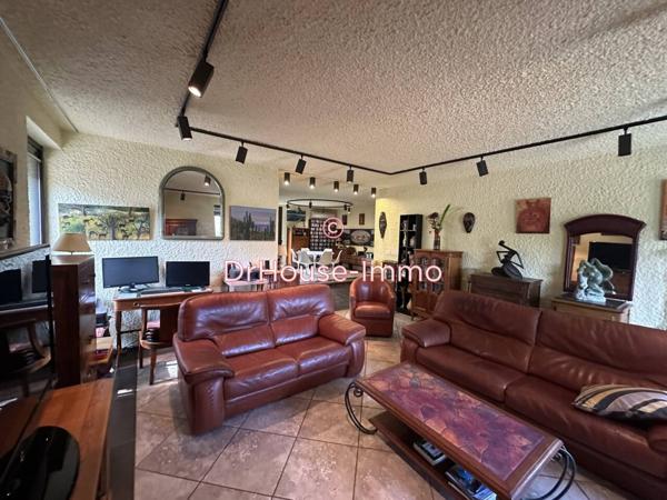 Maison à vendre 6 pièces de 184 m²