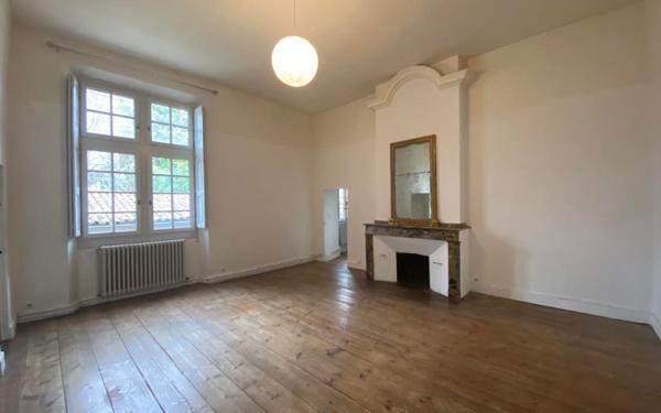 Appartement à louer    3 pièces •  Castres