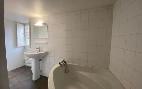 Appartement à louer    3 pièces •  Castres