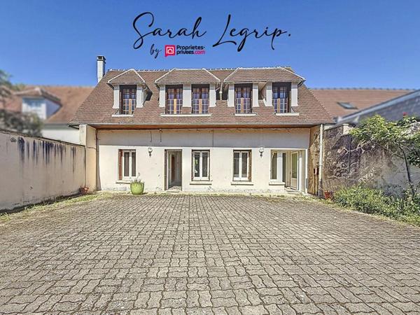 COMPIEGNE 60200 - MAISON FAMILIALE 256m2 / 6 CHAMBRES / 3 STUDIOS (location possible) / TERRAIN 894m2