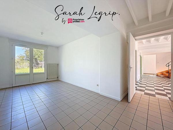 COMPIEGNE 60200 - MAISON FAMILIALE 256m2 / 6 CHAMBRES / 3 STUDIOS (location possible) / TERRAIN 894m2