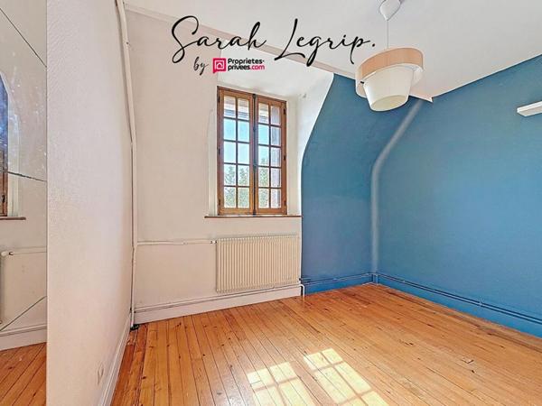 COMPIEGNE 60200 - MAISON FAMILIALE 256m2 / 6 CHAMBRES / 3 STUDIOS (location possible) / TERRAIN 894m2