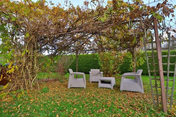 Maison de plain-pied 130 m² – 4 chambres - Terrain plat 10 ares