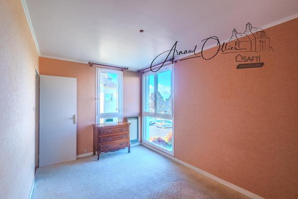 EN EXCLUSIVITÉ – Brest – Appartement T3 lumineux avec véranda et cave