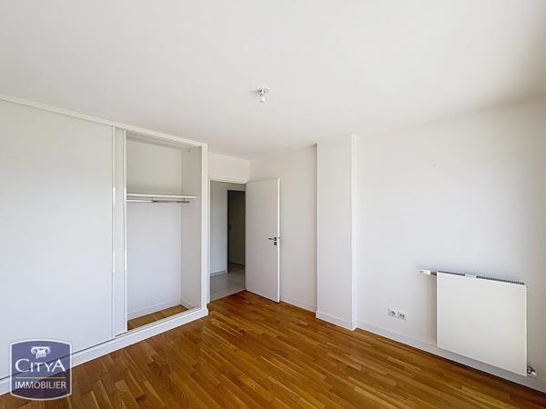 Appartement à vendre 3 pièces 75m² Saint-Didier-au-Mont-d'Or (69370)