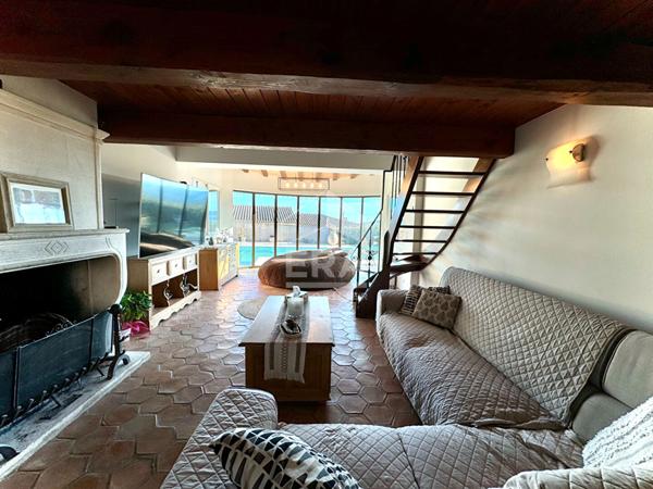 Maison Ceyreste 9 pièce(s) 212 m2