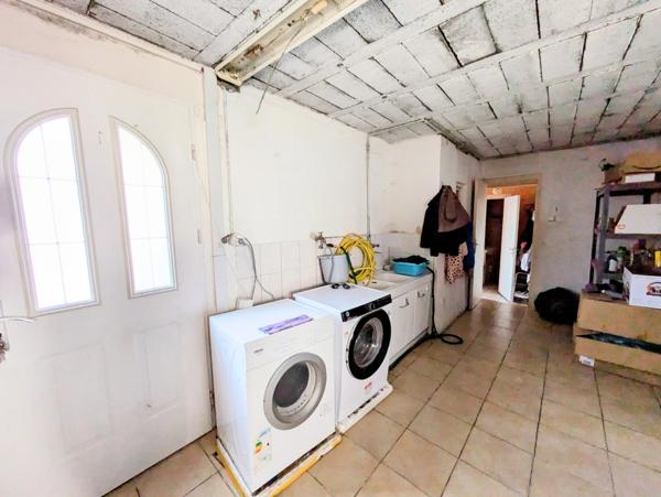 Maison à vendre 0 pièces SURY LE COMTAL (42)