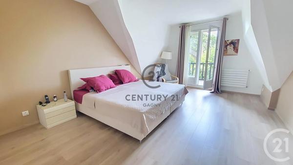 Maison à vendre  7 pièces - 152,97 m 2   GAGNY  - 93
