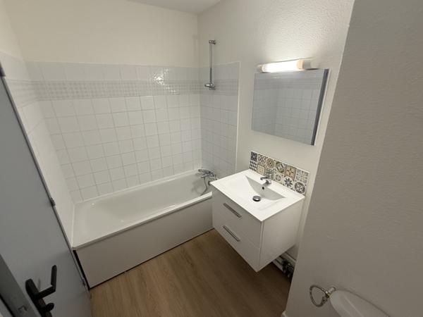 Grabels (34790) GRABELS (34) Studio meublé 22 m2 avec 15 m2 jardin et Pk