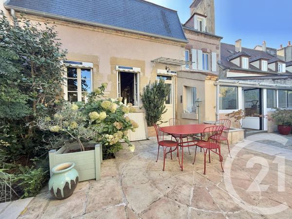 Maison à vendre  4 pièces - 223,93 m2 MOULINS - 03