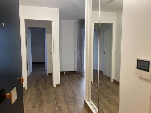 Appartement 2 pièces - SAINT MAUR-LA VARENNE