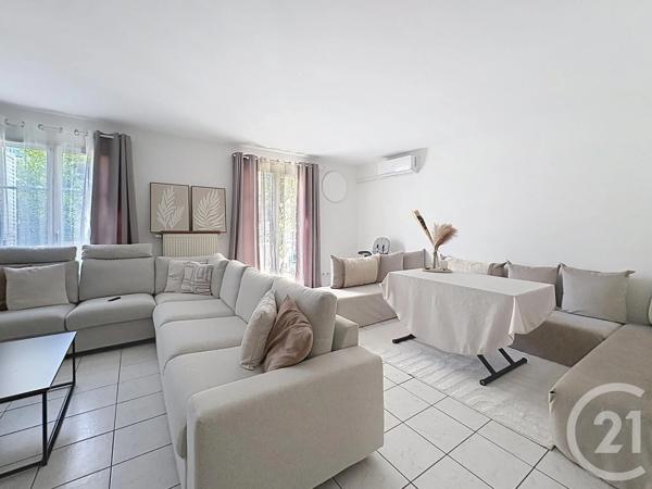 Maison à vendre  5 pièces - 86,99 m 2   COMBS LA VILLE  - 77