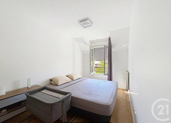 Maison à vendre  5 pièces - 86,99 m 2   COMBS LA VILLE  - 77