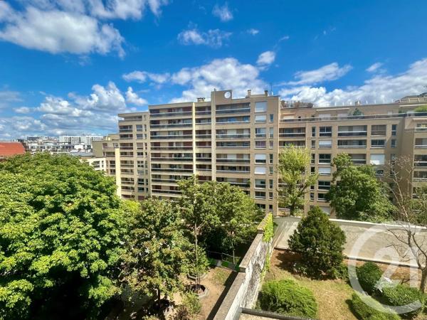 Appartement F4 à vendre  5 pièces - 96,81 m 2   PARIS  - 75012