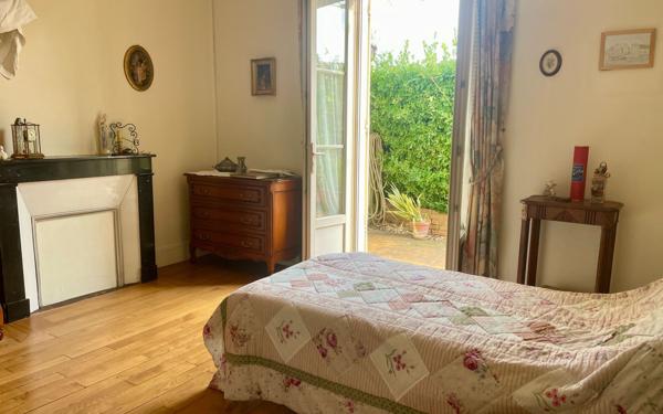 Maison à vendre    5 pièces • 106,88 m2 Viroflay