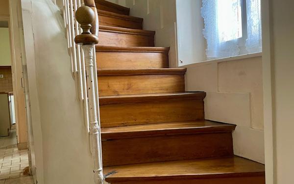 Maison à vendre    5 pièces • 106,88 m2 Viroflay