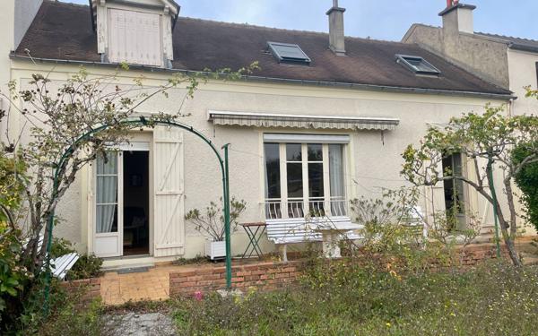 Maison à vendre    5 pièces • 106,88 m2 Viroflay