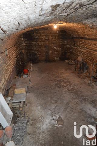 Maison à vendre 8 pièces 197 m² Vermenton