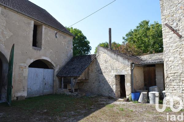 Maison à vendre 8 pièces 197 m² Vermenton