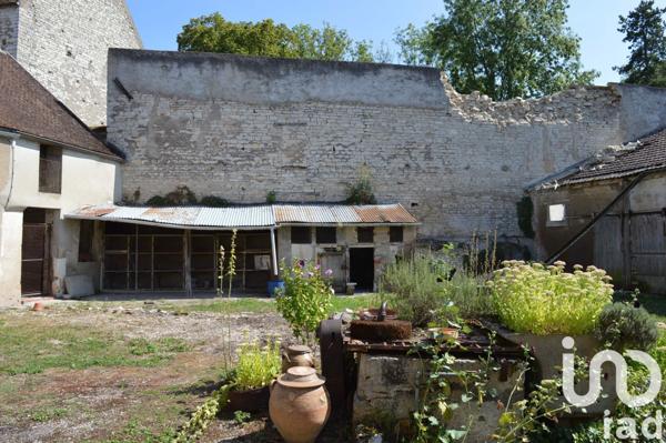 Maison à vendre 8 pièces 197 m² Vermenton