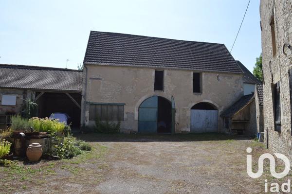 Maison à vendre 8 pièces 197 m² Vermenton