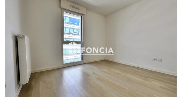 Location Appartement 3 pièces 66.09 m² - Rueil-malmaison 92500
