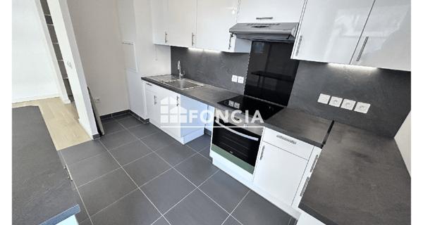Location Appartement 3 pièces 66.09 m² - Rueil-malmaison 92500
