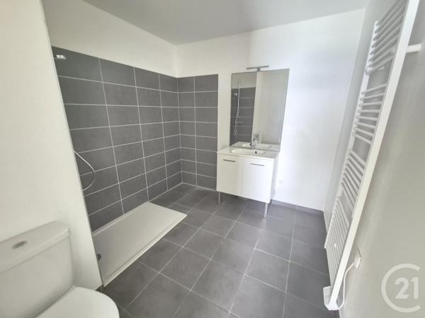 Appartement T2 à vendre  2 pièces - 44,24 m2 ST FONS - 69