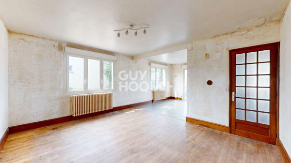 Maison familiale - 4 chambres - Bureaux - Sous-sol complet - Jardin - Pontorson