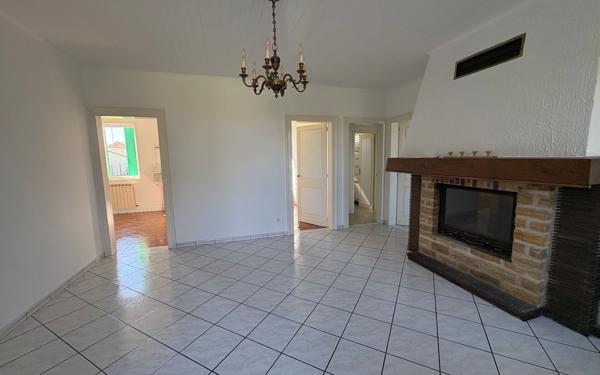 Maison à vendre    5 pièces •  Biscarrosse