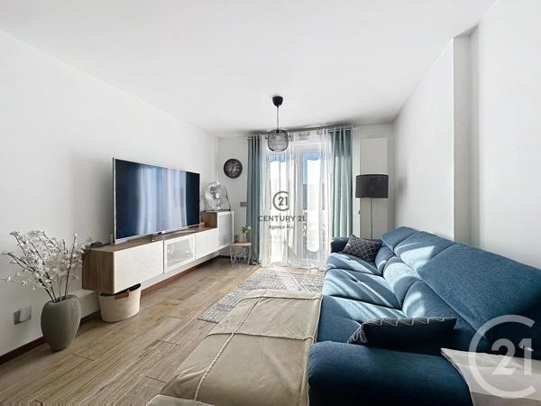 Appartement F3 à vendre  3 pièces - 63,04 m 2   LIVRY GARGAN  - 93
