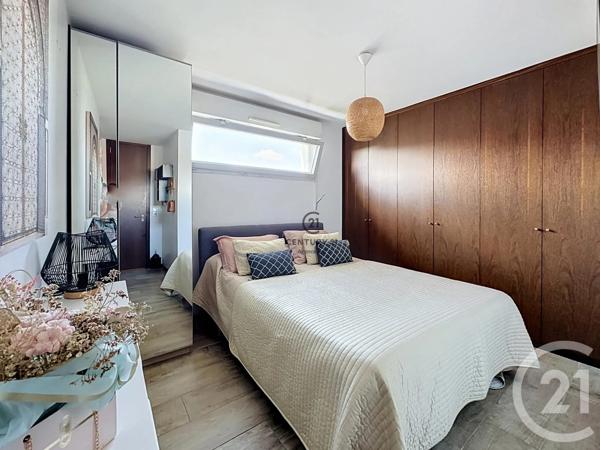 Appartement F3 à vendre  3 pièces - 63,04 m 2   LIVRY GARGAN  - 93