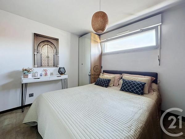 Appartement F3 à vendre  3 pièces - 63,04 m 2   LIVRY GARGAN  - 93